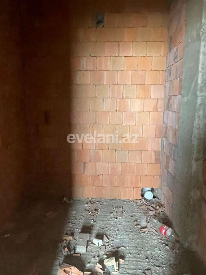 Satılır, yeni tikili, 4 otaqlı, 186 m², Bakı, Nizami r, Qara Qarayev m.