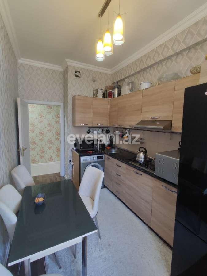 Satılır, yeni tikili, 2 otaqlı, 65 m², Bakı, Yasamal r, Elmlər Akademiyası m.