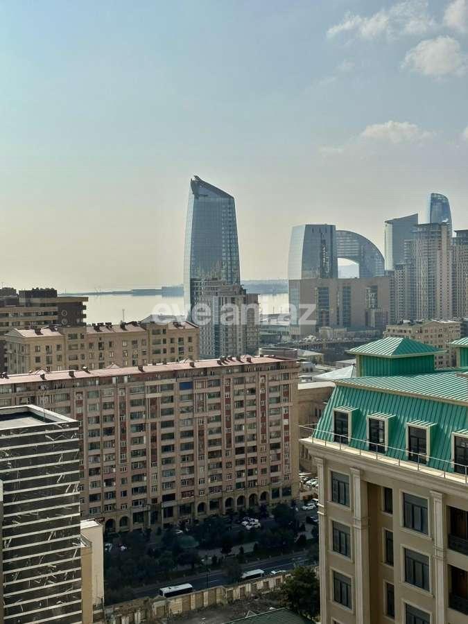 Satılır, yeni tikili, 4 otaqlı, 192 m², Bakı, Xətai r, Şah İsmayıl Xətai m.