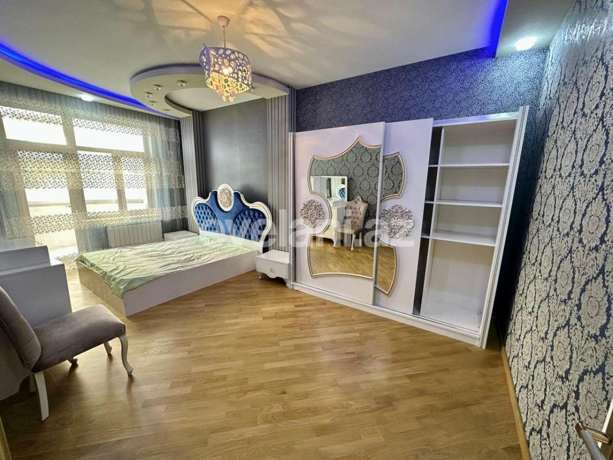 Satılır, yeni tikili, 4 otaqlı, 192 m², Bakı, Xətai r, Şah İsmayıl Xətai m.