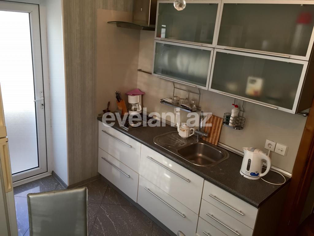 Sale, old building, 2 room, 85 m², Baku, Sabail r.