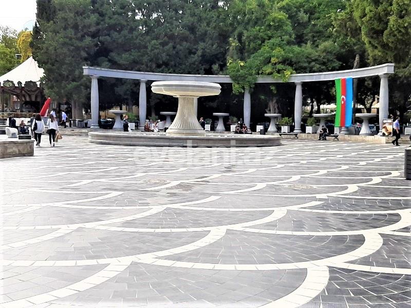 Sale, old building, 2 room, 85 m², Baku, Sabail r.