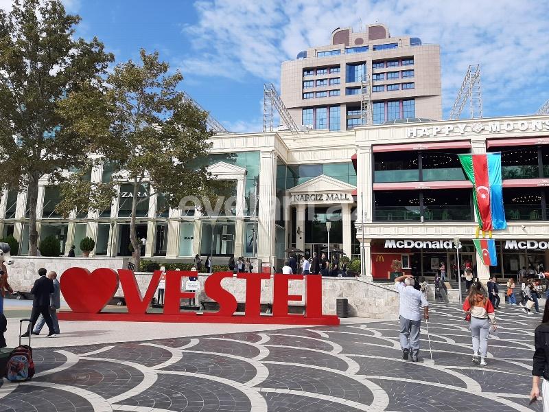 Sale, old building, 2 room, 85 m², Baku, Sabail r.