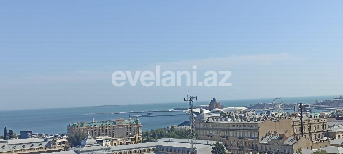 Satılır, yeni tikili, 4 otaqlı, 210 m², Bakı, Səbail r, İçəri Şəhər m.