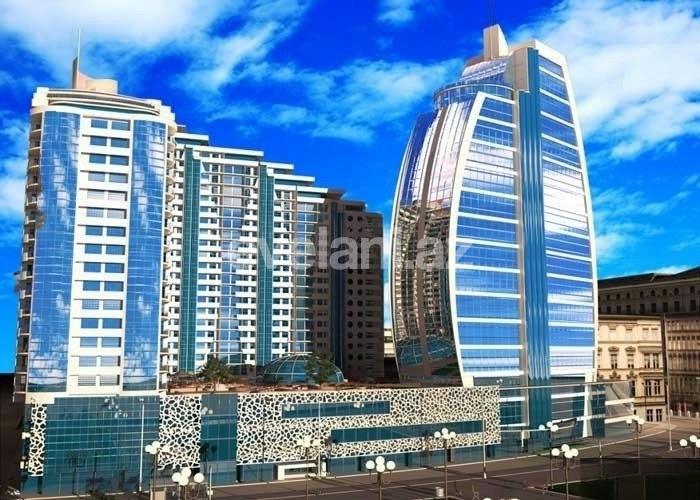 Kirayə verilir, yeni tikili, 3 otaqlı, 194 m², Bakı, Xətai r, Ağ şəhər q, Şah İsmayıl Xətai m.