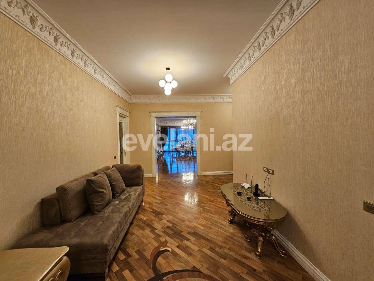 Kirayə verilir, yeni tikili, 3 otaqlı, 194 m², Bakı, Xətai r, Ağ şəhər q, Şah İsmayıl Xətai m.