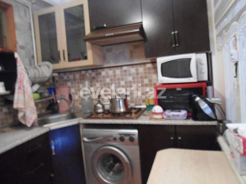 Satılır, köhnə tikili, 4 otaqlı, 100 m², Bakı, Yasamal r.