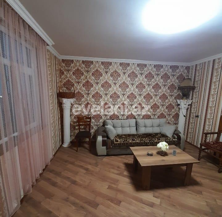 Kirayə verilir, həyət evi / bağ, 2 otaqlı, 60 m², Bakı, Səbail r, Bayıl q.