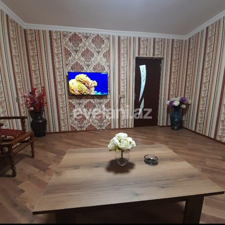 Kirayə verilir, həyət evi / bağ, 2 otaqlı, 60 m², Bakı, Səbail r, Bayıl q.