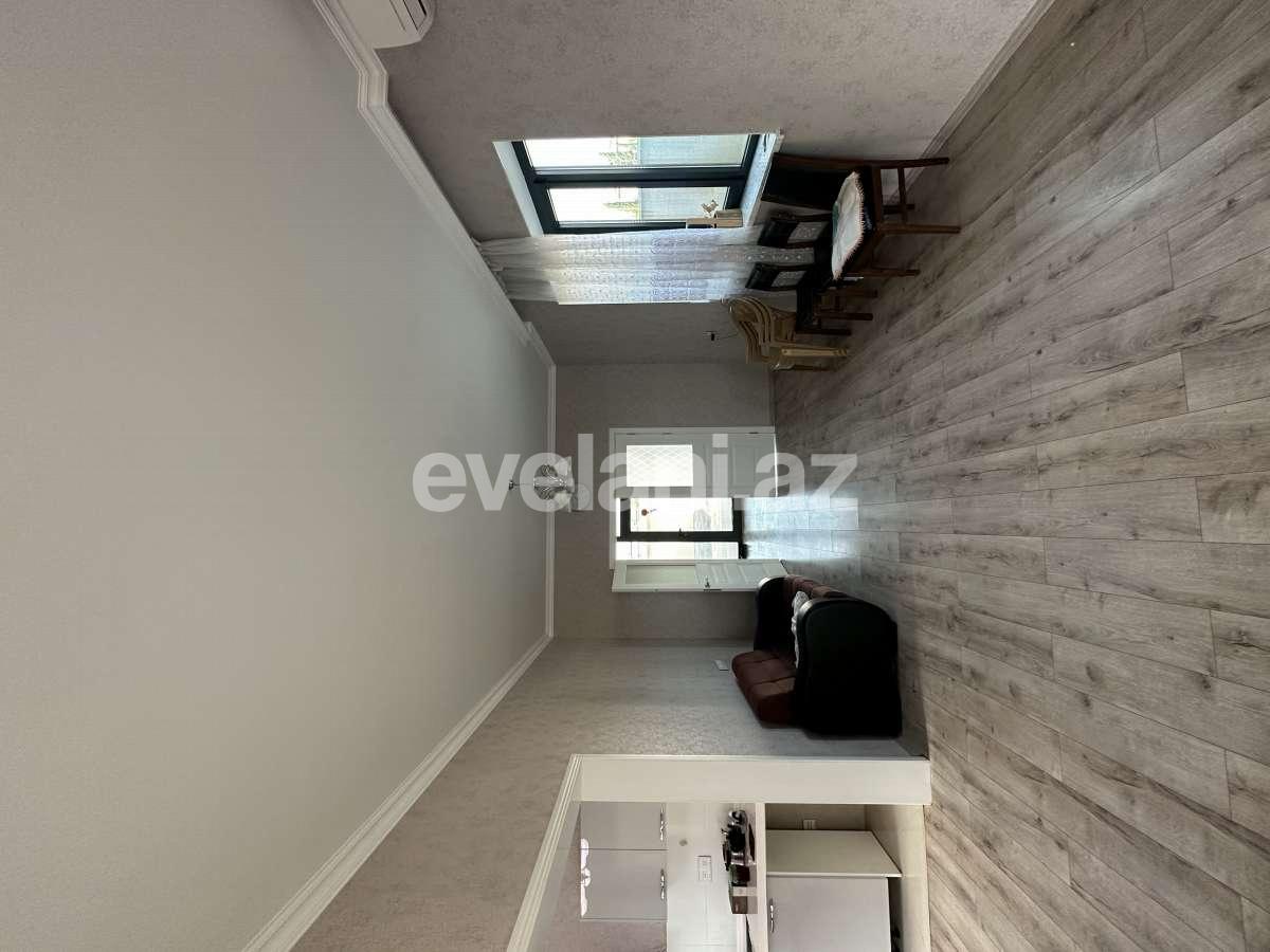 Satılır, həyət evi / bağ, 4 otaqlı, 180 m², Bakı, Xəzər r, Şüvəlan q, Koroğlu m.