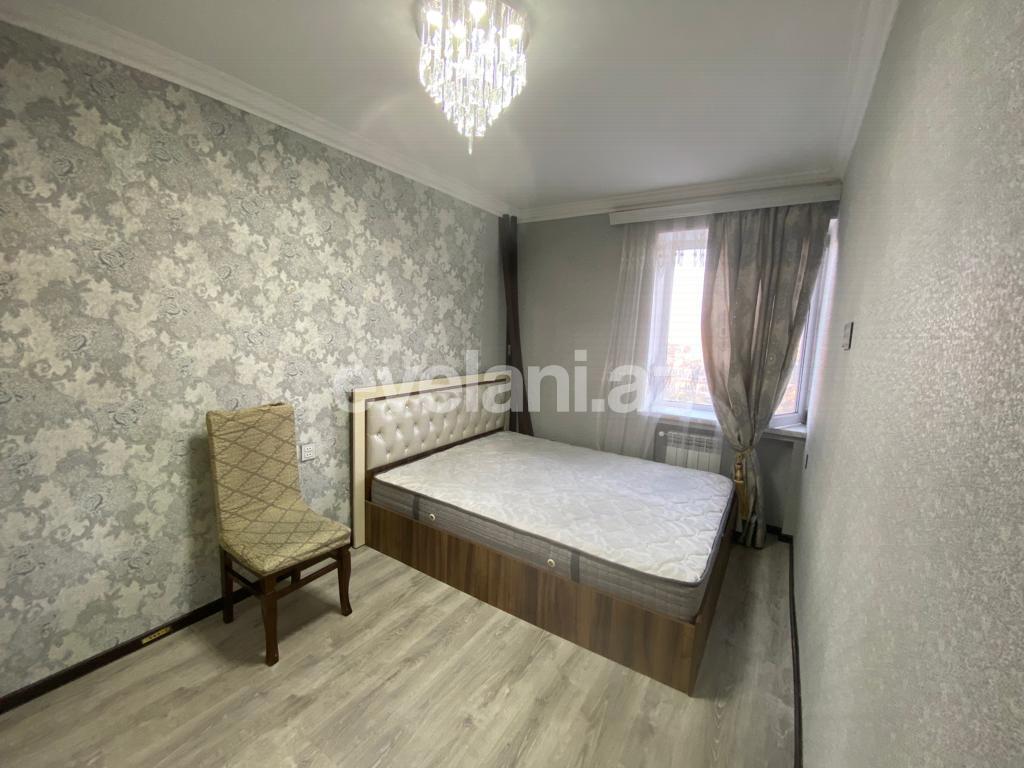 Kirayə verilir, köhnə tikili, 4 otaqlı, 75 m², Bakı, Nəsimi r, 2-ci mikrorayon q, Memar Əcəmi m.