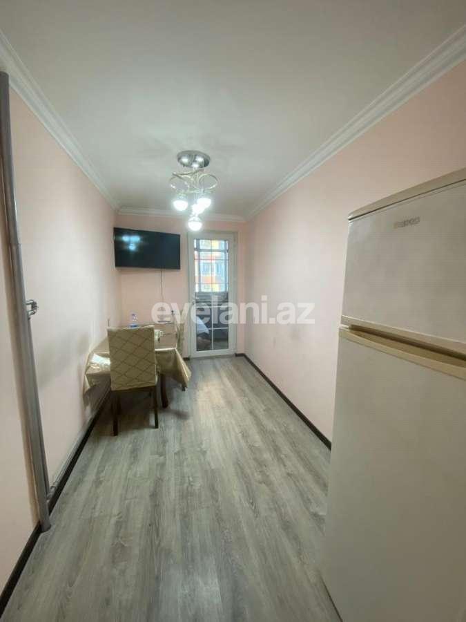 Kirayə verilir, köhnə tikili, 4 otaqlı, 75 m², Bakı, Nəsimi r, 2-ci mikrorayon q, Memar Əcəmi m.