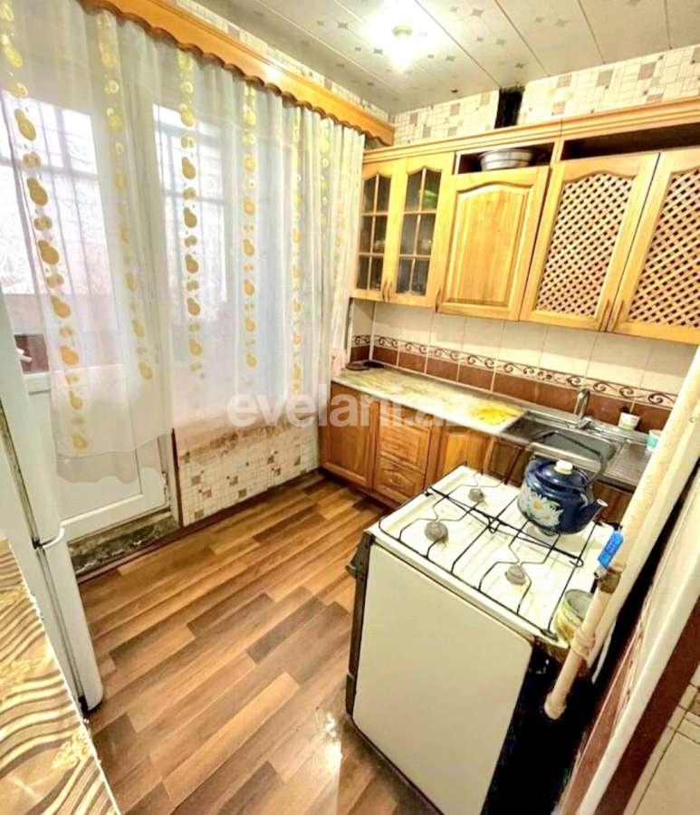 Продаётся, вторичка, 5-комнаты, 110 m², Баку, Низаминский r, Халглар Достлугу m.