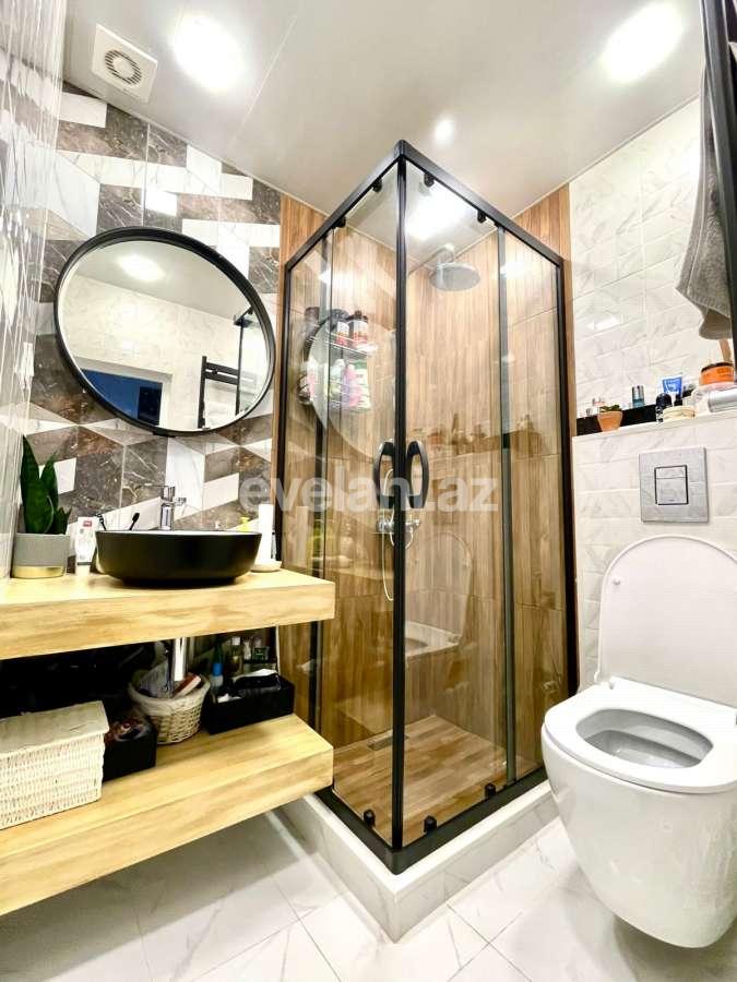 Satılır, köhnə tikili, 2 otaqlı, 55 m², Bakı, Nizami r, Xalqlar Dostluğu m.