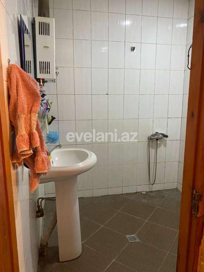 Satılır, köhnə tikili, 3 otaqlı, 71.99 m², Bakı, Nəsimi r.