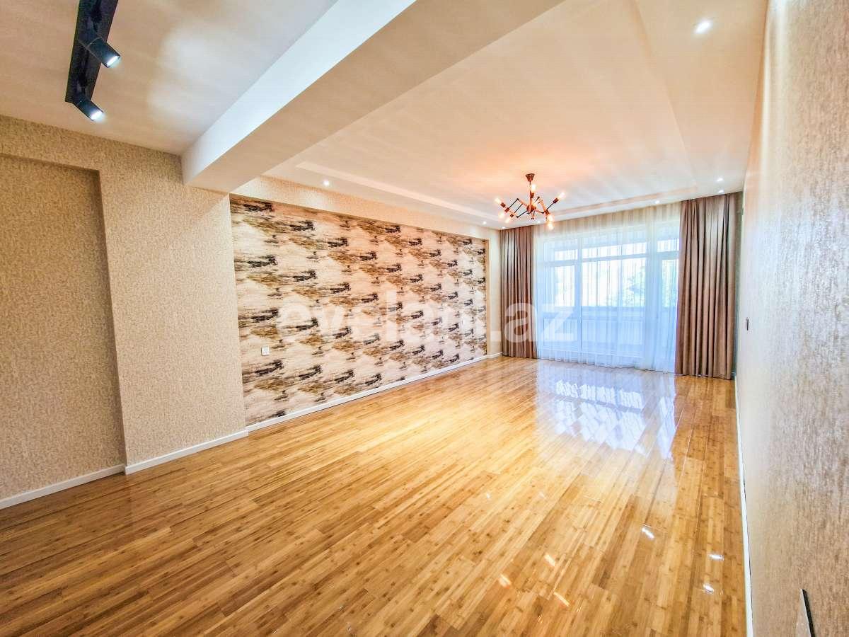 Satılır, yeni tikili, 3 otaqlı, 127 m², Bakı, Nizami r, Qara Qarayev m.