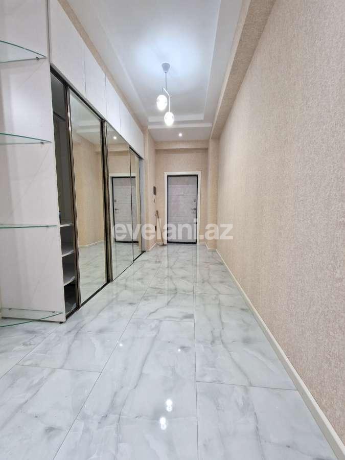 Satılır, yeni tikili, 3 otaqlı, 127 m², Bakı, Nizami r, Qara Qarayev m.
