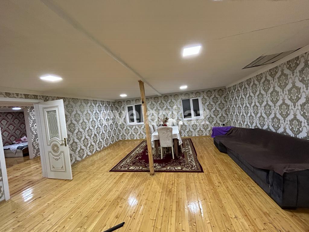 Kirayə verilir, həyət evi / bağ, 3 otaqlı, 100 m², Bakı, Nəsimi r, 8 Noyabr m.