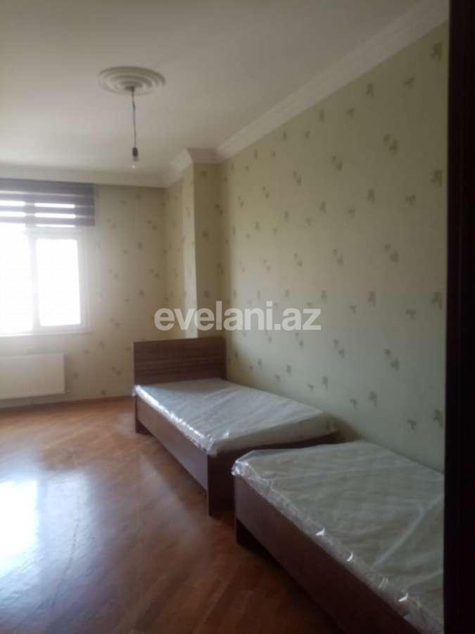 Rent, old building, 3 room, 146 m², Baku, Narimanov r.