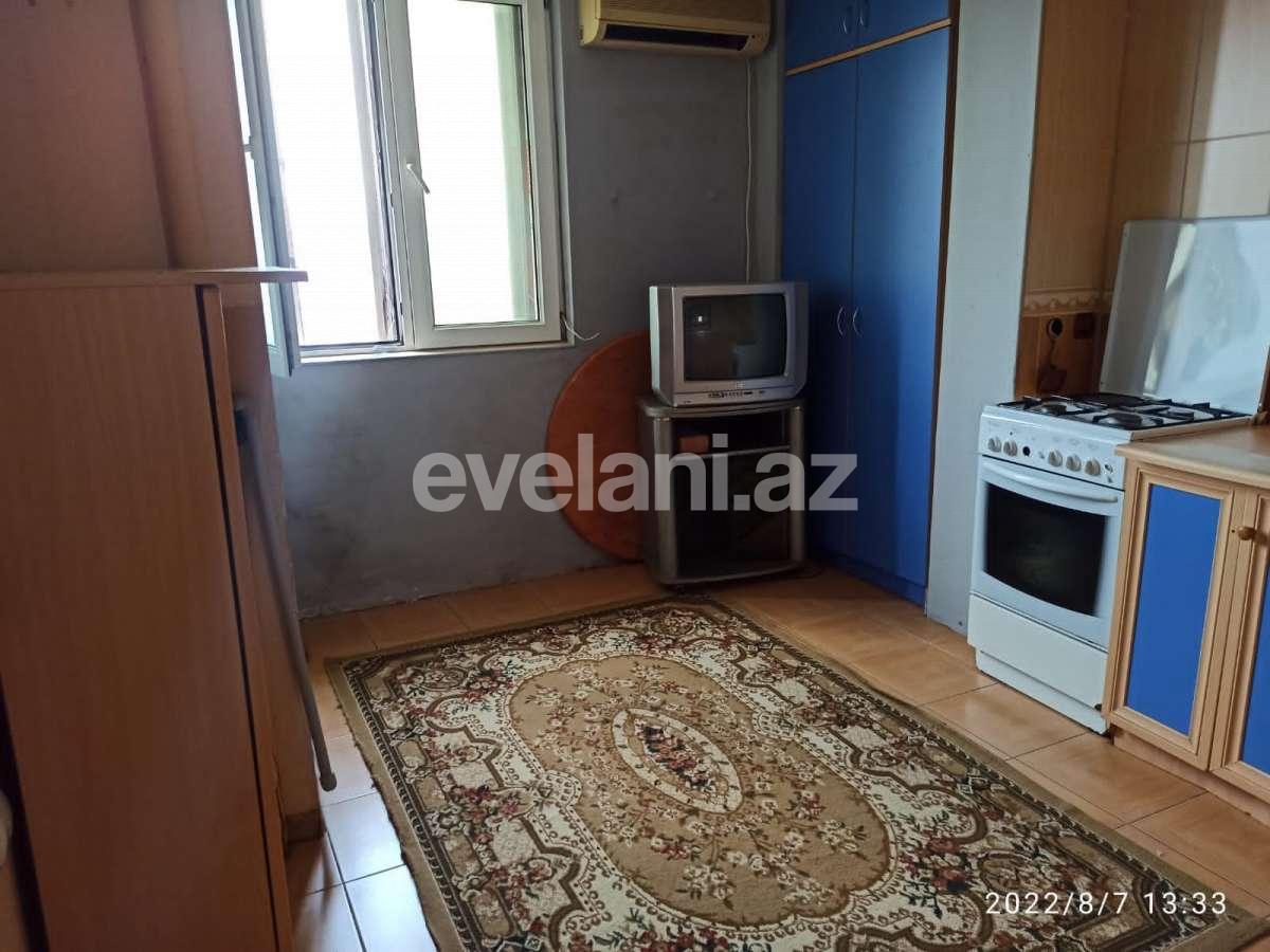 Satılır, köhnə tikili, 1 otaqlı, 45 m², Bakı, Binəqədi r, 8-ci mikrorayon q, Azadlıq prospekti m.