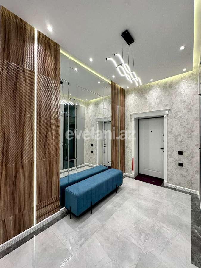 Satılır, yeni tikili, 4 otaqlı, 130 m², Bakı, Nizami r, Neftçilər m.