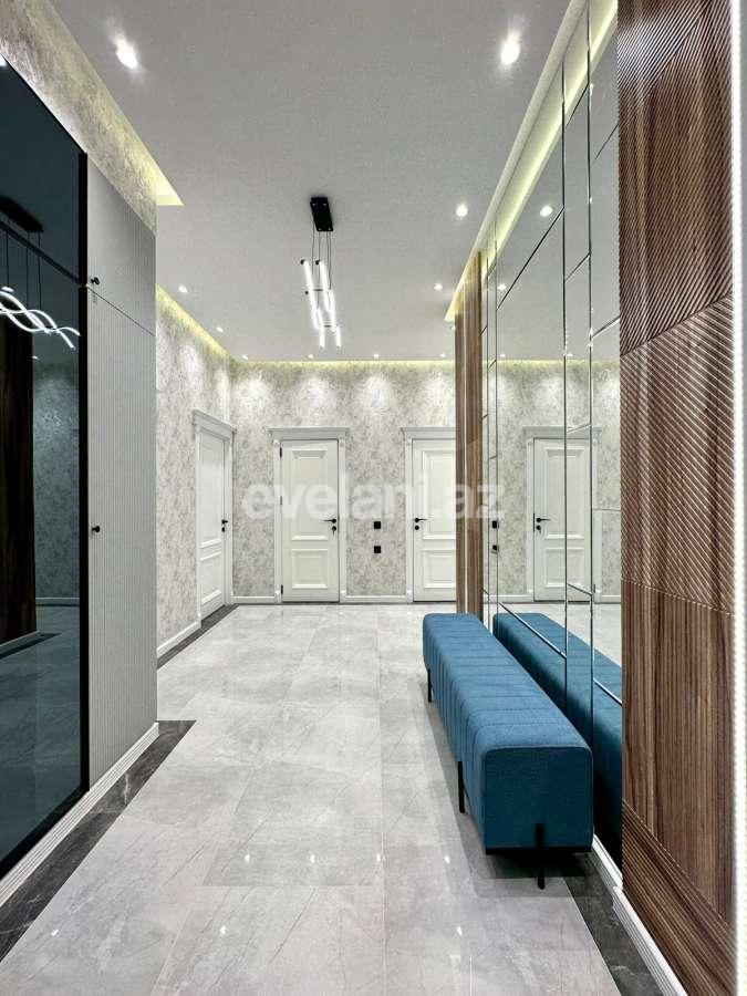 Satılır, yeni tikili, 4 otaqlı, 130 m², Bakı, Nizami r, Neftçilər m.