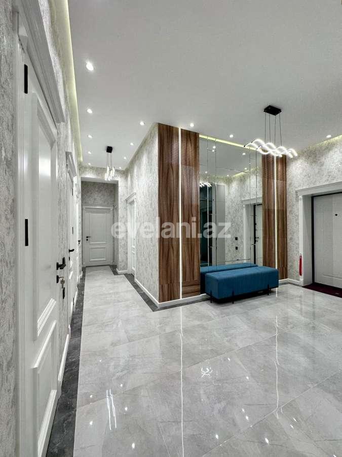 Satılır, yeni tikili, 4 otaqlı, 130 m², Bakı, Nizami r, Neftçilər m.