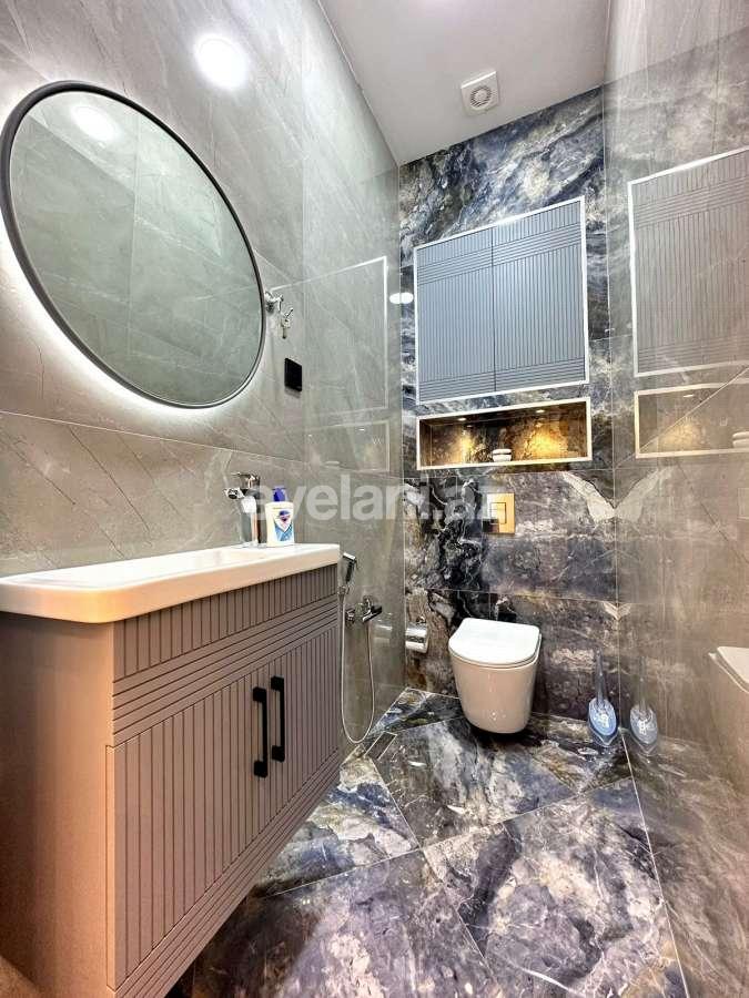 Satılır, yeni tikili, 4 otaqlı, 130 m², Bakı, Nizami r, Neftçilər m.