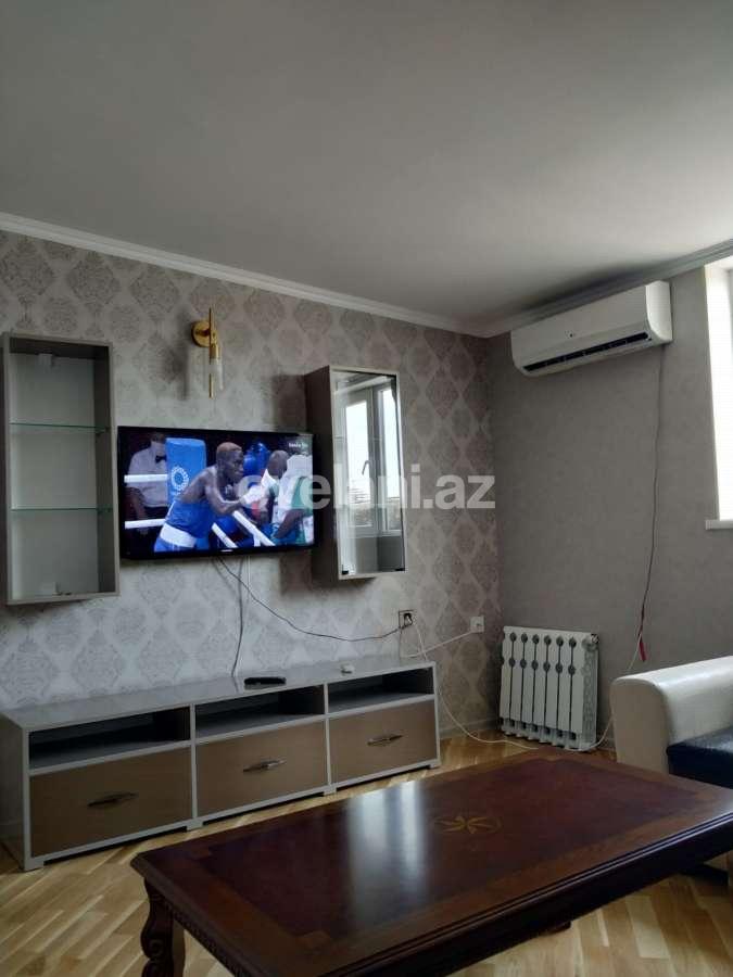 Kirayə verilir, yeni tikili, 2 otaqlı, 56 m², Bakı, Binəqədi r, Xutor q, Memar Əcəmi m.