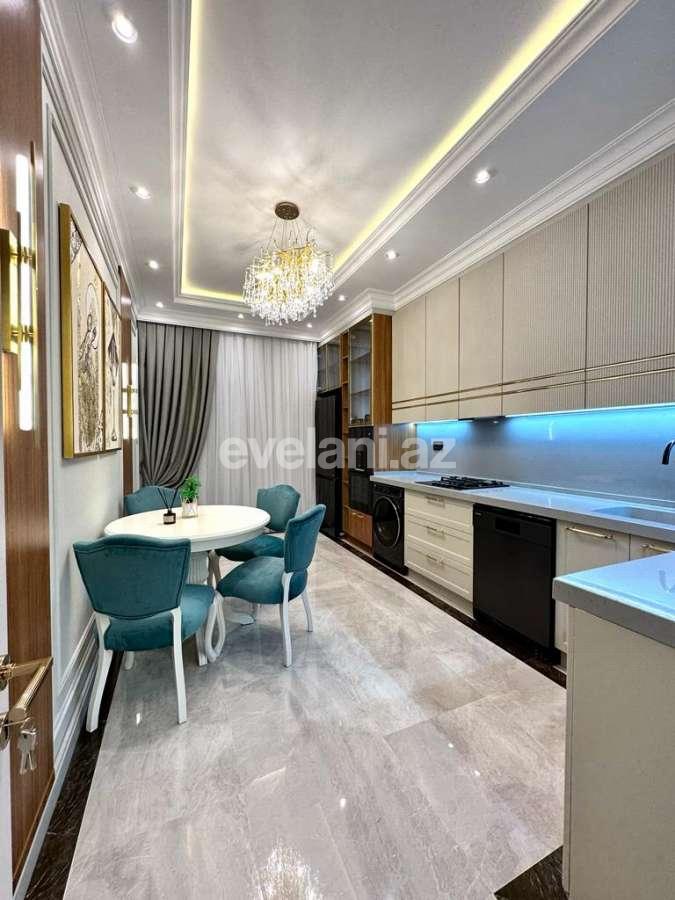 Satılır, yeni tikili, 4 otaqlı, 207 m², Bakı, Nəsimi r, 28 may m.