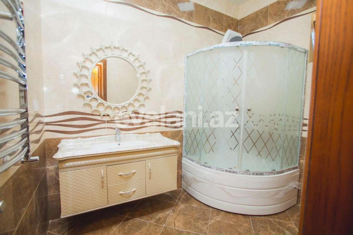 Satılır, villa, 7 otaqlı, 500 m², Bakı, Abşeron r, Novxanı q, Azadlıq prospekti m.