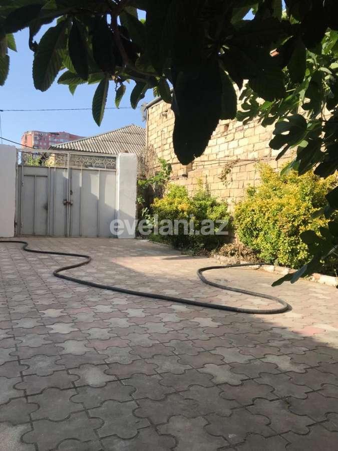 Satılır, həyət evi / bağ, 4 otaqlı, 120 m², Bakı, Yasamal r, Yeni Yasamal q, İnşaatçılar m.