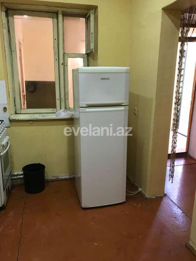 Satılır, həyət evi / bağ, 4 otaqlı, 120 m², Bakı, Yasamal r, Yeni Yasamal q, İnşaatçılar m.