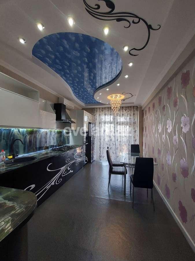 Kirayə verilir, yeni tikili, 4 otaqlı, 154 m², Bakı, Səbail r, Badamdar q, İçəri Şəhər m.