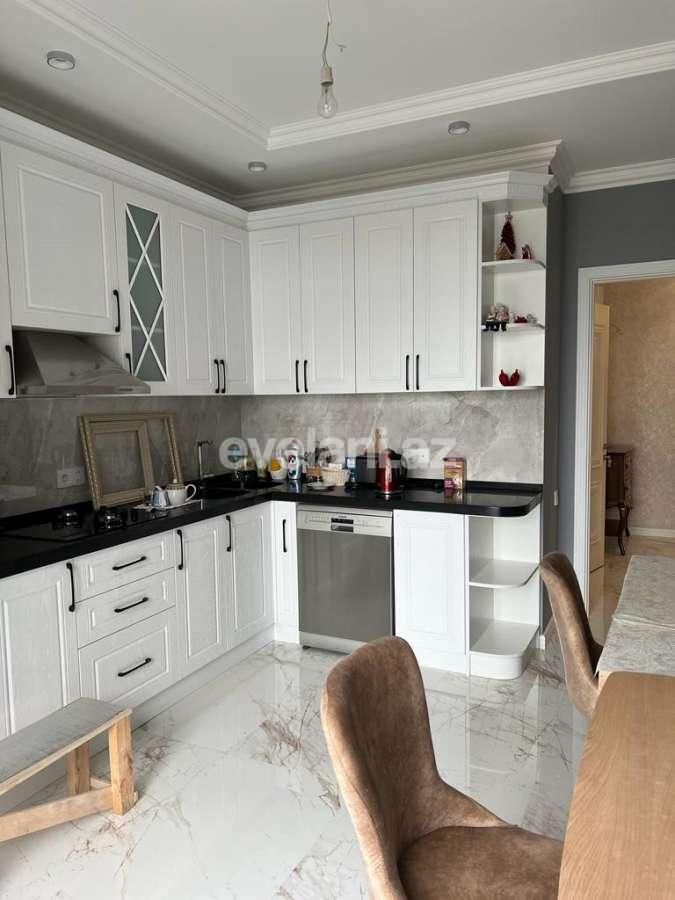 Satılır, yeni tikili, 3 otaqlı, 147 m², Bakı, Yasamal r.