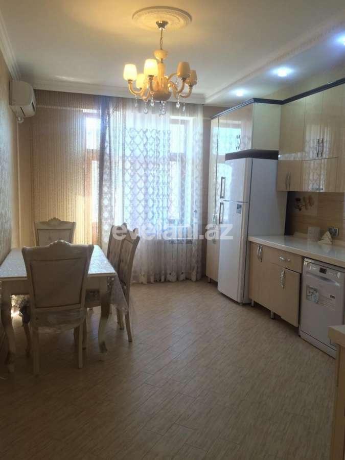 Satılır, yeni tikili, 3 otaqlı, 165 m², Bakı, Nəsimi r, 3-cü mikrorayon q, Memar Əcəmi m.