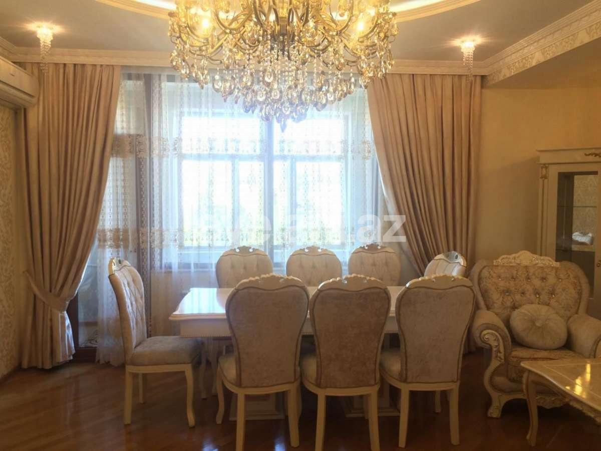 Satılır, yeni tikili, 3 otaqlı, 165 m², Bakı, Nəsimi r, 3-cü mikrorayon q, Memar Əcəmi m.