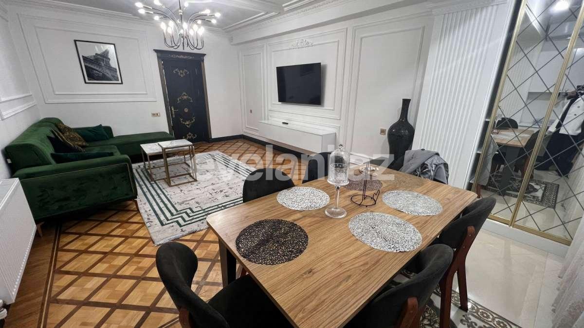 Rent, old building, 3 room, 75 m², Baku, Nasimi r, 20 yanvar m.