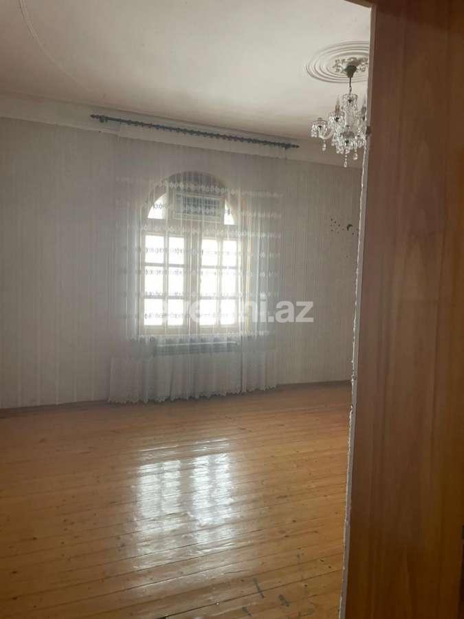 Satılır, həyət evi / bağ, 5 otaqlı, 250 m², Bakı, Xətai r.
