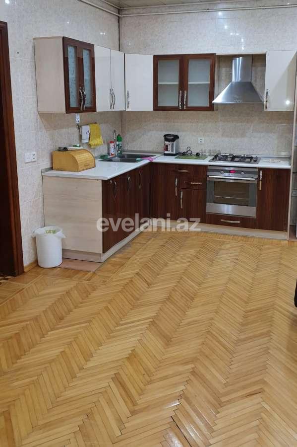 Sale, old building, 2 room, 79 m², Baku, Yasamal r, Elmlar Akademiyası m.