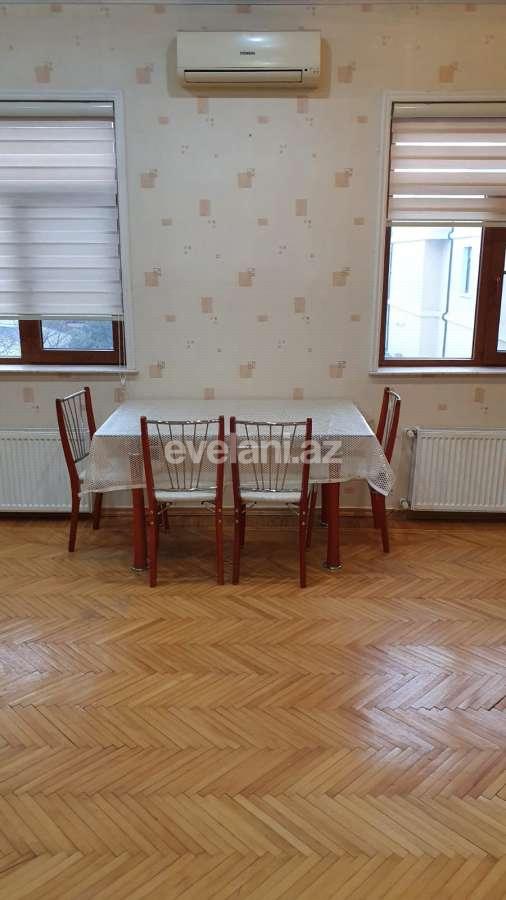 Sale, old building, 2 room, 79 m², Baku, Yasamal r, Elmlar Akademiyası m.