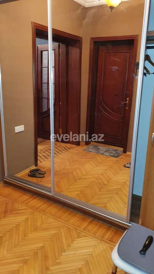 Sale, old building, 2 room, 79 m², Baku, Yasamal r, Elmlar Akademiyası m.