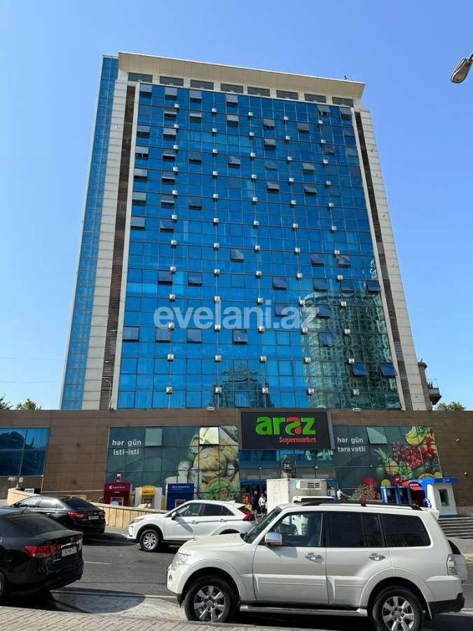 Satılır, köhnə tikili, 3 otaqlı, 85 m², Bakı, Yasamal r, Nizami m.