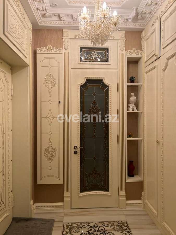 Сдаётся, новостройка, 3-комнаты, 130 m², Баку, Хатаинский r, Аг шехер p, Шах Исмаил Хатаи m.