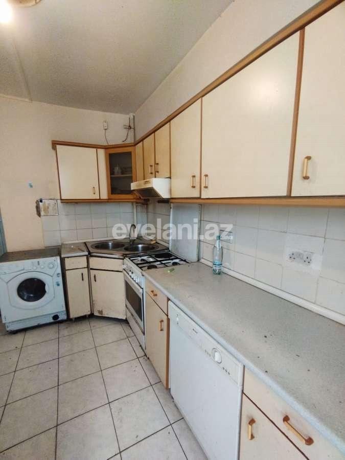 Kirayə verilir, köhnə tikili, 3 otaqlı, 80 m², Bakı, Səbail r.