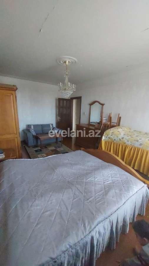 Satılır, köhnə tikili, 4 otaqlı, 90 m², Bakı, Nizami r, Keşlə q.