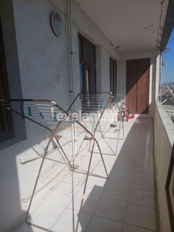 Satılır, köhnə tikili, 4 otaqlı, 90 m², Bakı, Nizami r, Keşlə q.