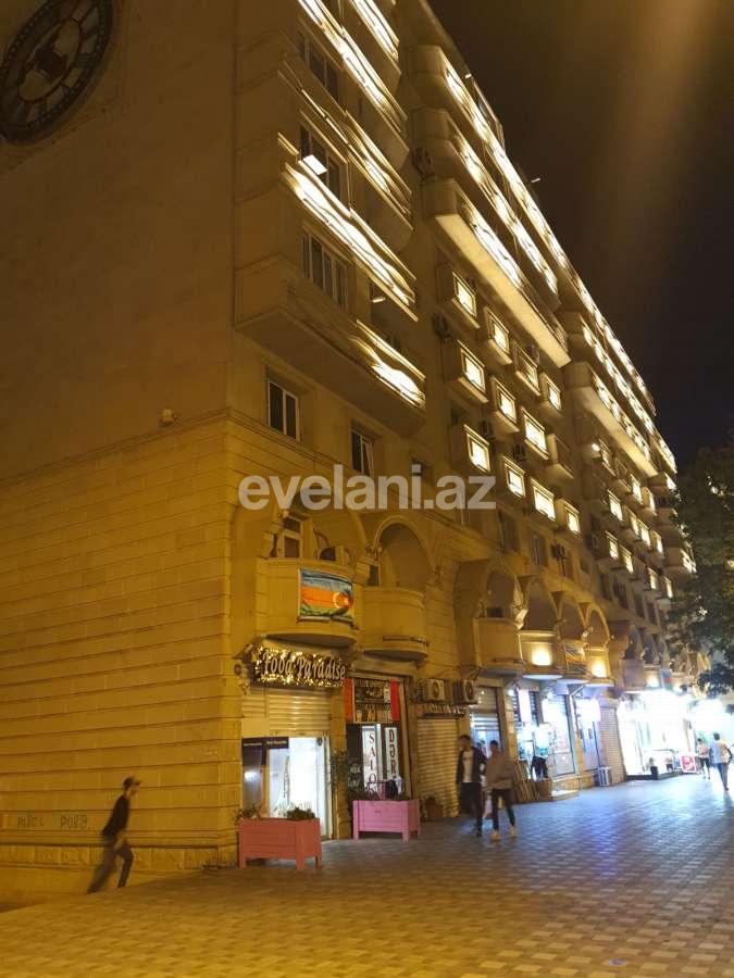 Сдаётся, вторичка, 3-комнаты, 81 m², Баку, Сабаильский r, Ичери Шехер m.