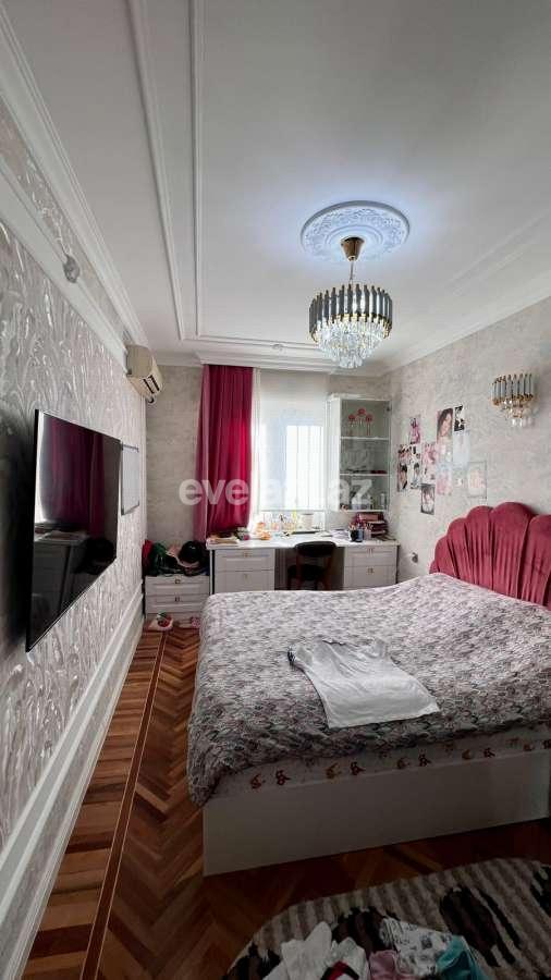 Kirayə verilir, köhnə tikili, 4 otaqlı, 131 m², Bakı, Nəsimi r, 4-cü mikrorayon q, Memar Əcəmi m.