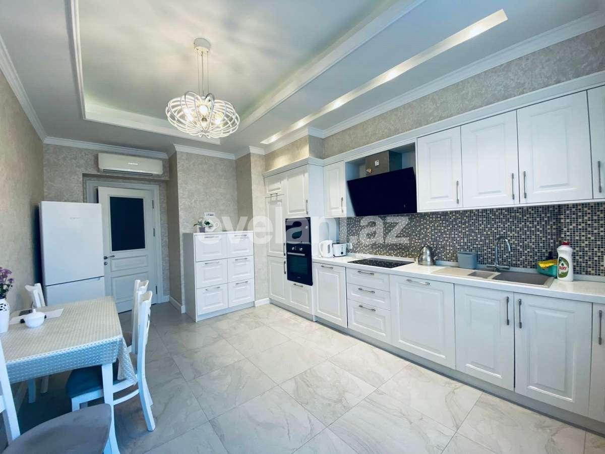 Kirayə verilir, yeni tikili, 3 otaqlı, 131 m², Bakı, Xətai r, Ağ şəhər q, Şah İsmayıl Xətai m.
